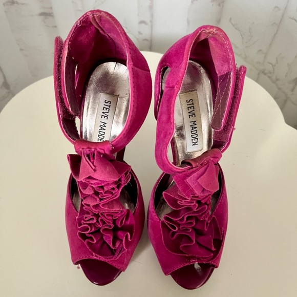 Steve Madden Peep-Toe Heels - Picture 8 of 11